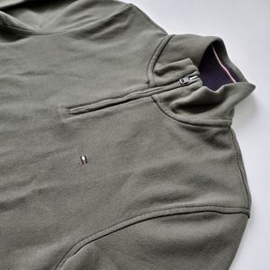 TOMMY HILFIGER ZIP NECK SWEATER